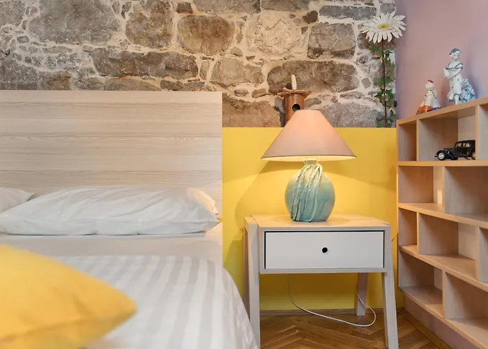 Guest house Poetry House