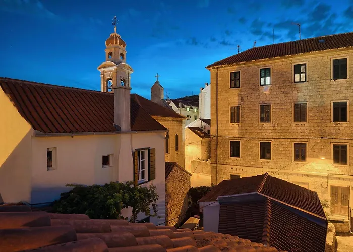 Poetry House Guest house 4*