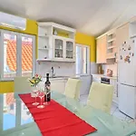 Gostinjska kuća Poetry House 4*